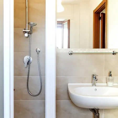 Mimi Гостевой дом Кальяри